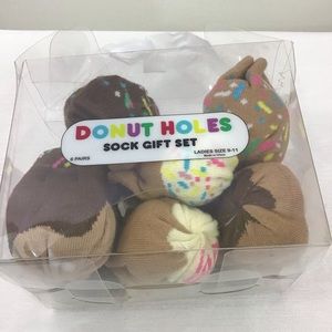 DONUT HOLES sock gift set . 6 pairs. ladies size 9-11